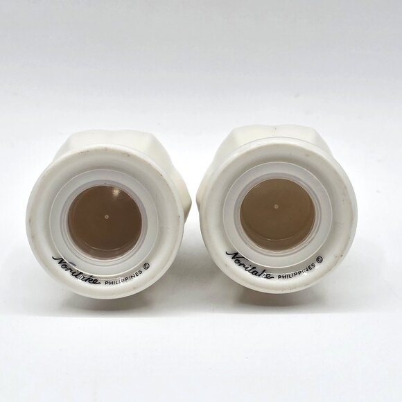 Noritake Chandon Design Pattern 7306 Gold Trim Salt Pepper Shakers Retired - Picture 5 of 8